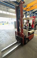 NISSAN NO1L150, Sondermaschinen, verschiedene Einrichtungen, Gabelstapler