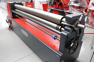 AK BEND ASM 140-20 / 4.0, Metallbearbeitungsmaschinen, Blechbearbeitung / Scheren / Biegen / Richten, Blechbiegemaschine - 3 Walzen