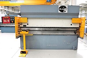 ATLANTIC HPT-30-150, Metallbearbeitungsmaschinen, Blechbearbeitung / Scheren / Biegen / Richten, Abkantpresse - hydraulisch
