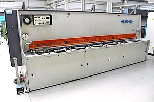 LVD CS 40/6, Metallbearbeitungsmaschinen, Blechbearbeitung / Scheren / Biegen / Richten, Tafelschere - hydraulisch