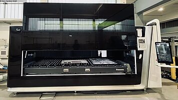 BODOR i7 12kW, Metallbearbeitungsmaschinen, Blechbearbeitung / Scheren / Biegen / Richten, Laserschneidmaschine