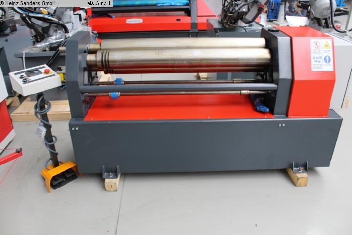 AK BEND ASM 130-10/5,0, Metallbearbeitungsmaschinen, Blechbearbeitung / Scheren / Biegen / Richten, Blechbiegemaschine - 3 Walzen