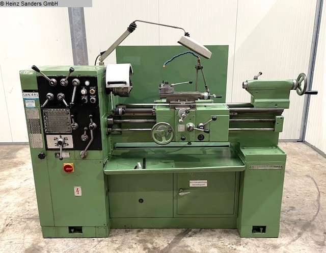 TOS S 32, Metallbearbeitungsmaschinen, Drehmaschinen, Drehmaschine-konventionell-elektronisch