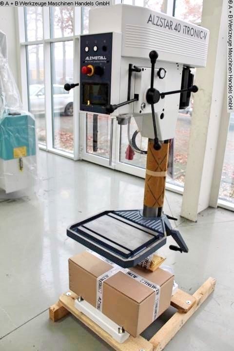 ALZMETALL ALZSTAR 40 iTRONIC-V, Metallbearbeitungsmaschinen, Bohrwerke / Bearbeitungszentren / Bohrmaschinen, Säulenbohrmaschine