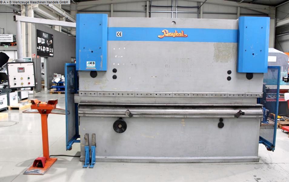 BAYKAL APH 3110 x 180, Metallbearbeitungsmaschinen, Blechbearbeitung / Scheren / Biegen / Richten, Abkantpresse - hydraulisch