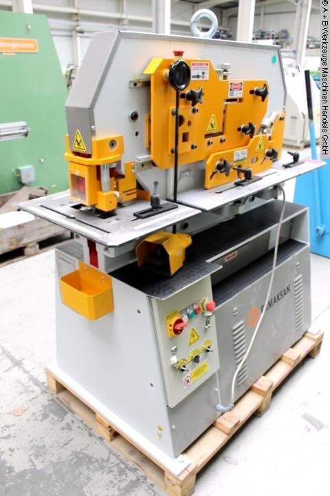 ERMAK EKM 60 TN, Metal Processing, Sheet metal working / shaeres / bending, Section Steel Shear