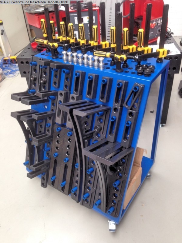 SIEGMUND 28 / SONDERSET / 96 tlg., Other Accessories for Machine Tools, Other Accessories for Machine Tools etc., Clamping Table